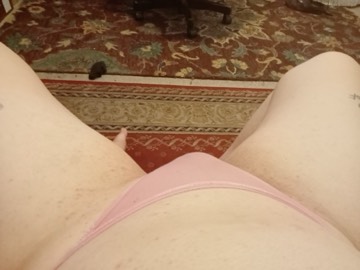 Pink & Lacy cover