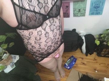 Dressed To Impress #10